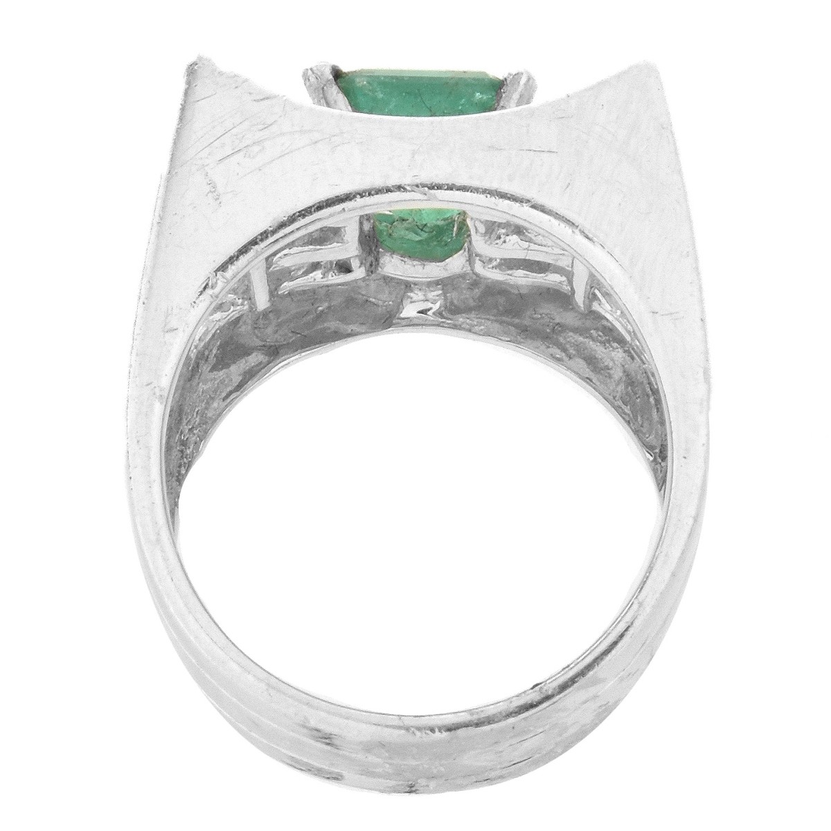 Emerald, Diamond and Platinum Ring