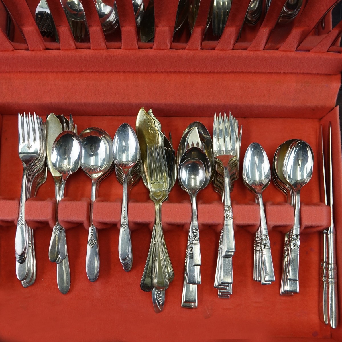 121 pc assorted Silverplate Flatware