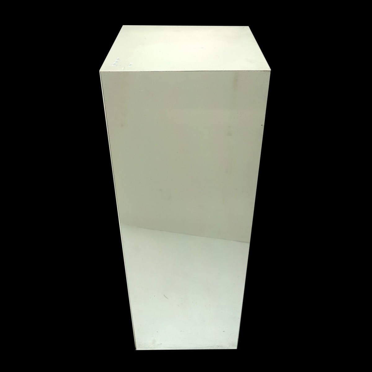 Silver Laminate Display Pedestal