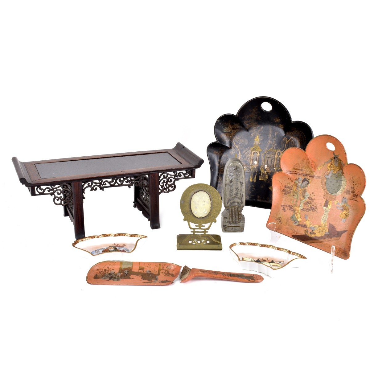 Grouping of Oriental Tableware