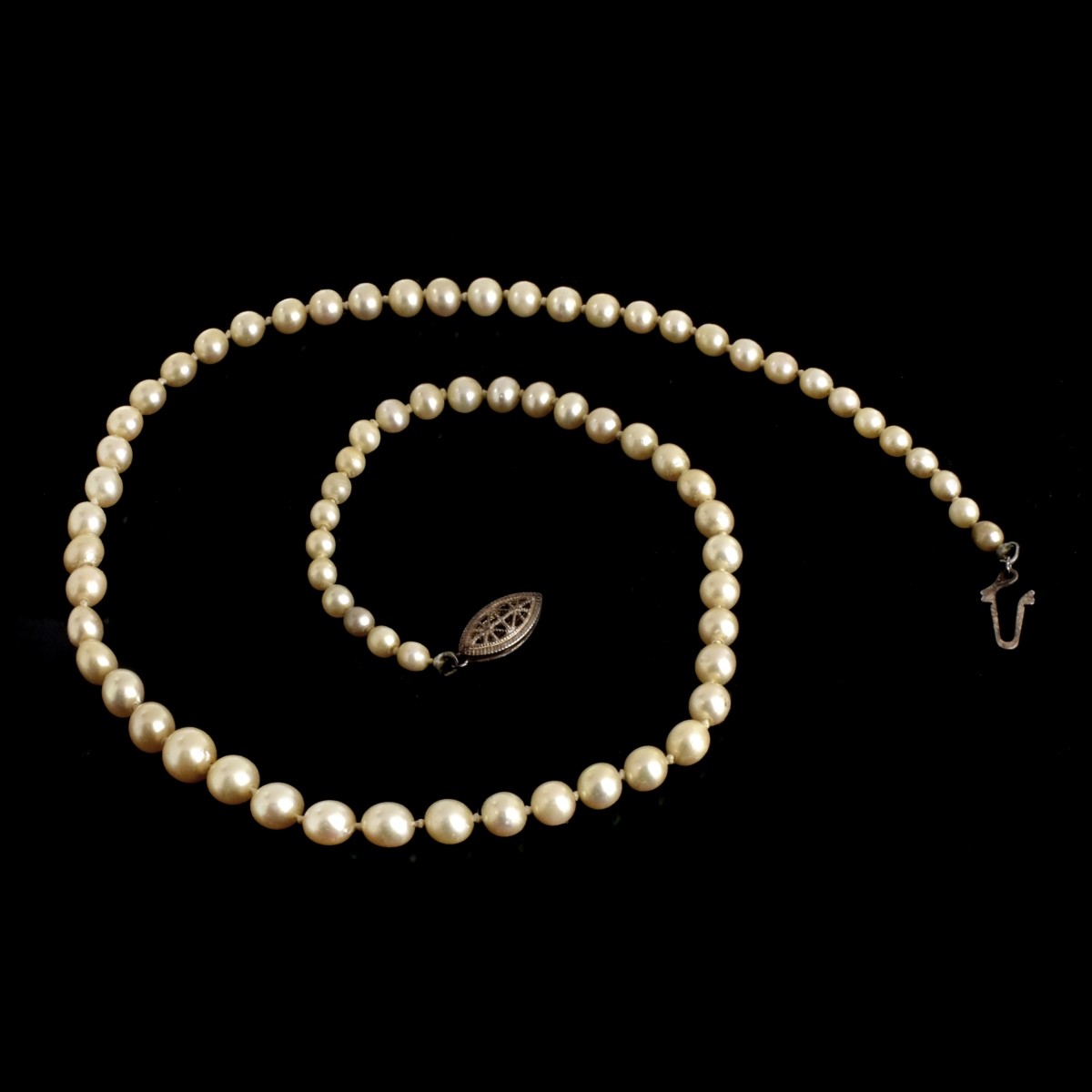 Vintage Pearl Necklace