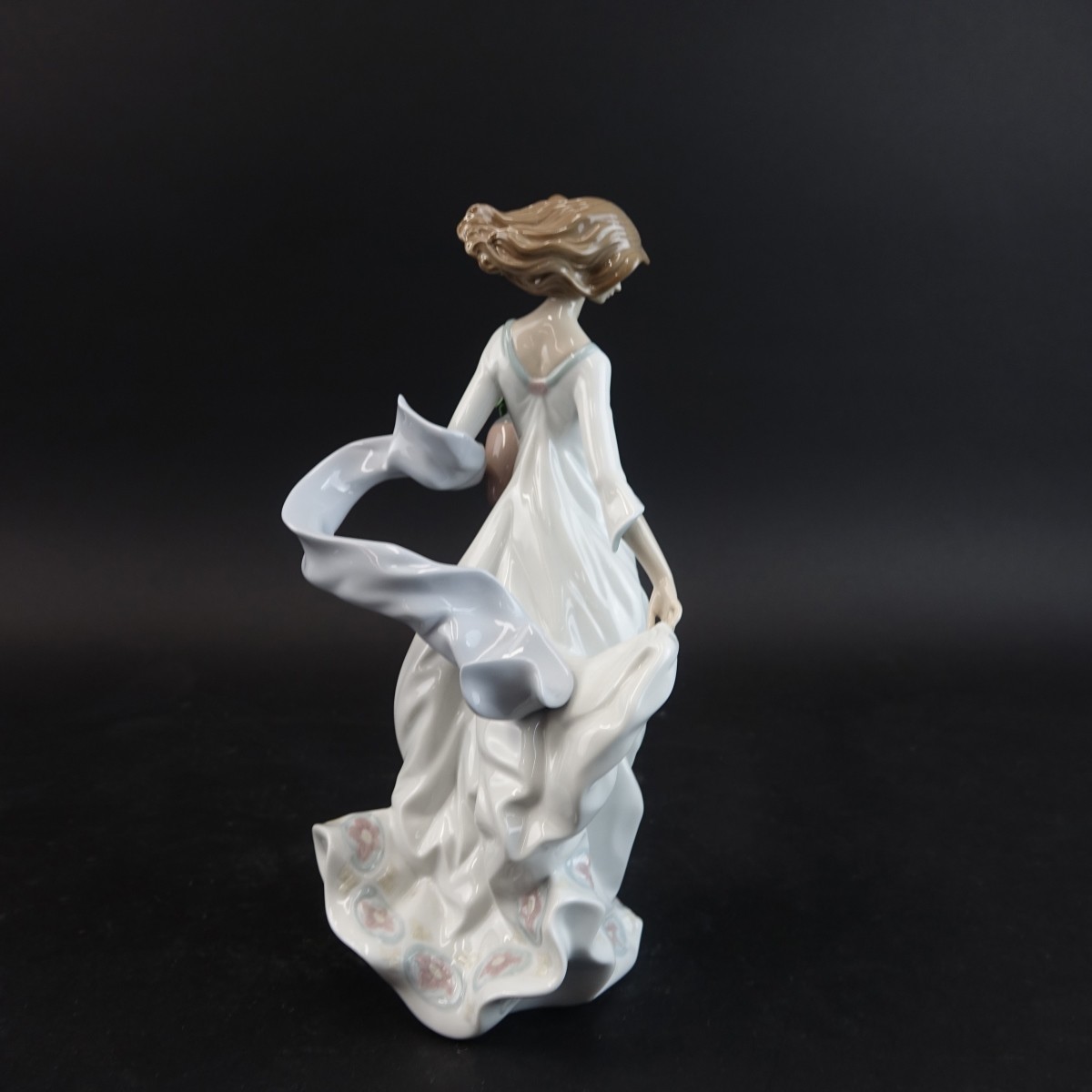 Lladro "Reverie Moment" Porcelain Figurine