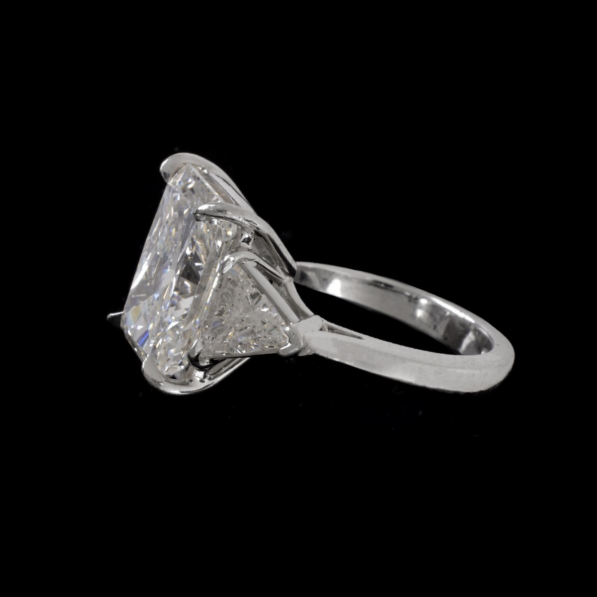 GIA 10.49 Carat Diamond and Platinum Ring