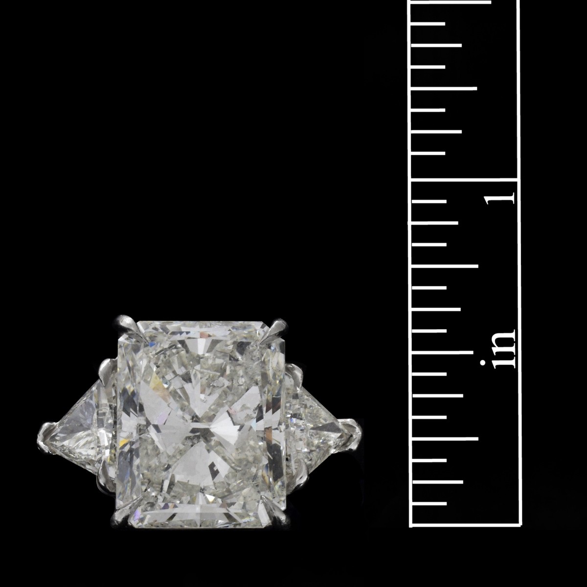 GIA 10.49 Carat Diamond and Platinum Ring