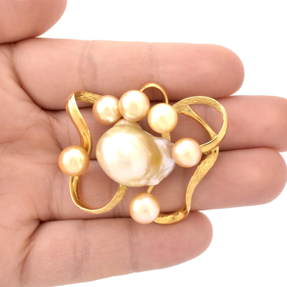 Pearl and 18K Brooch