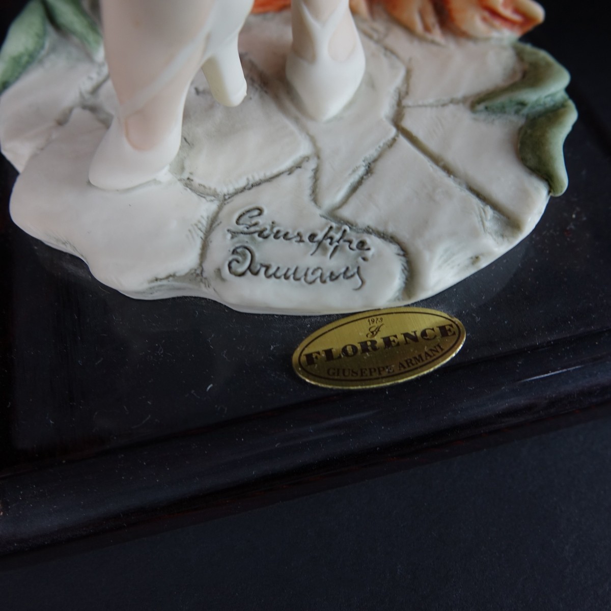 Two (2) Giuseppe Armani Porcelain Figurines
