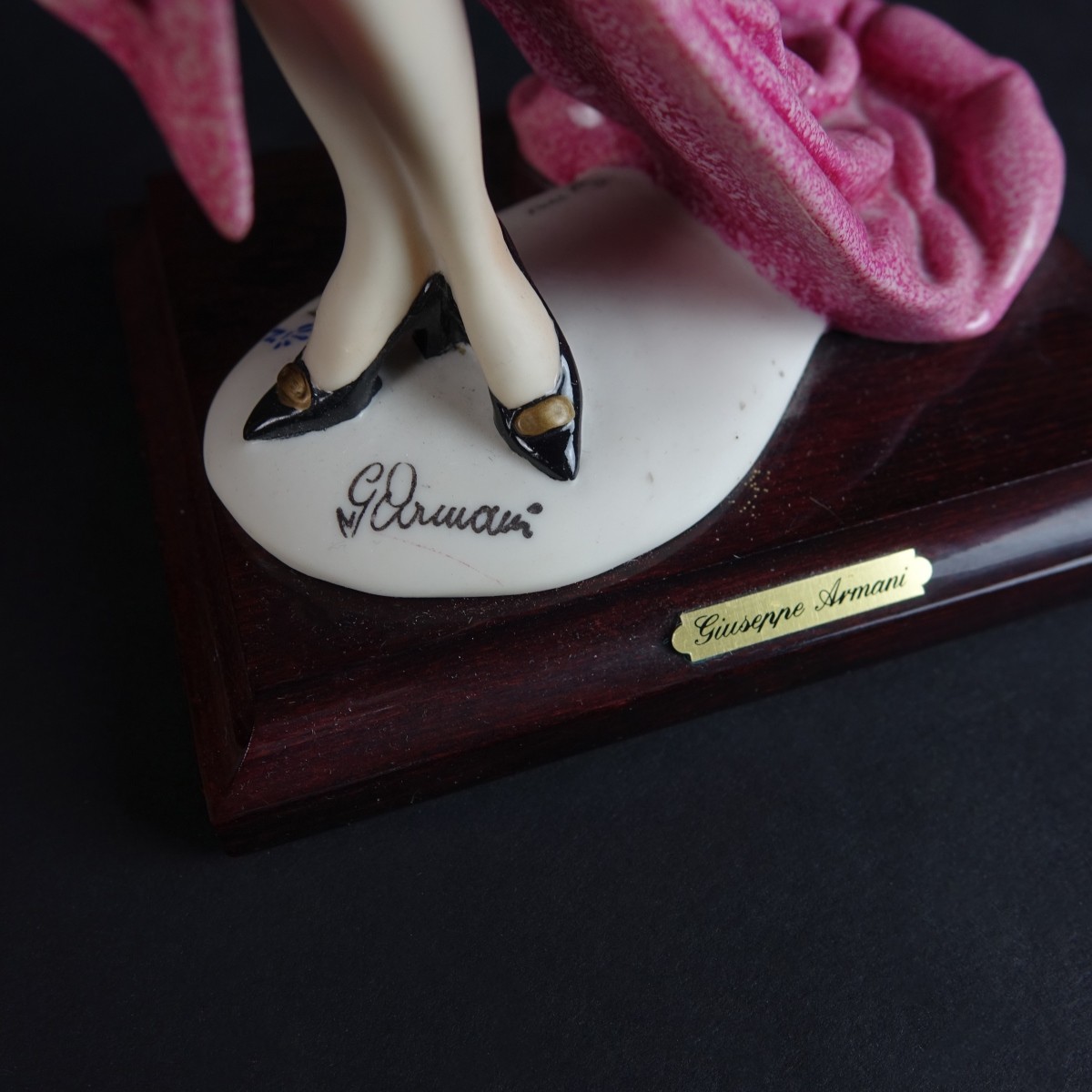 Two (2) Giuseppe Armani Porcelain Figurines