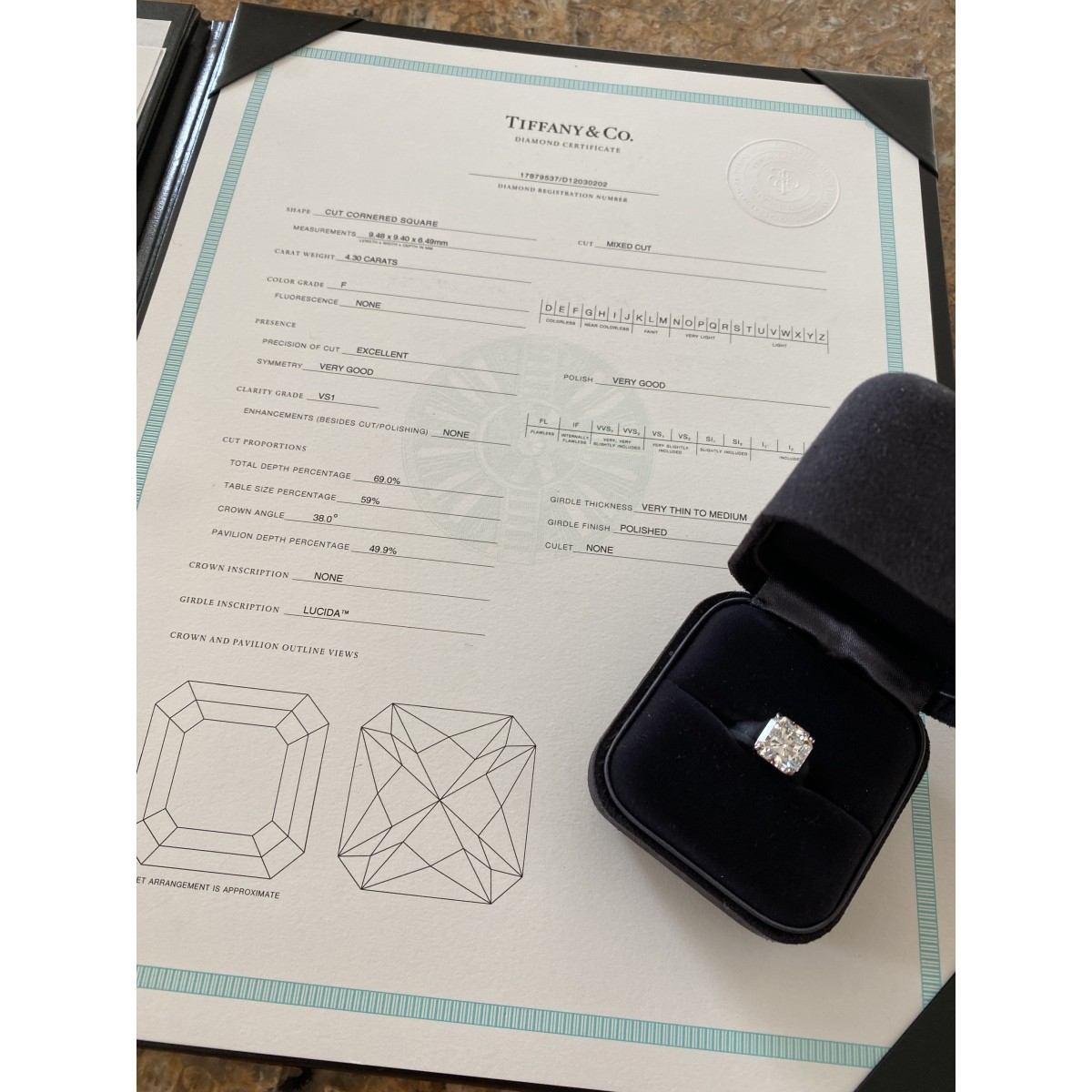Important Tiffany & Co Diamond and Platinum Ring