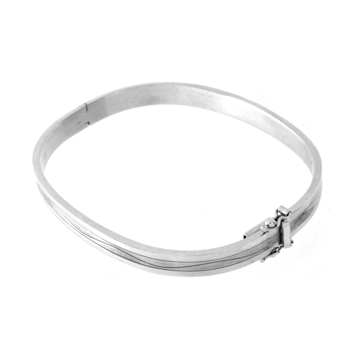 18K Bangle Bracelet