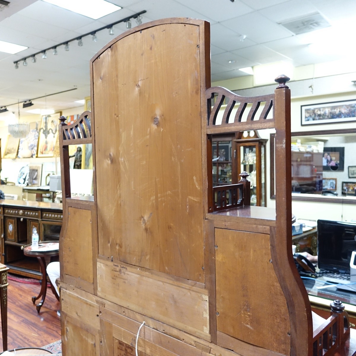 Antique Victorian Mahogany Etagere