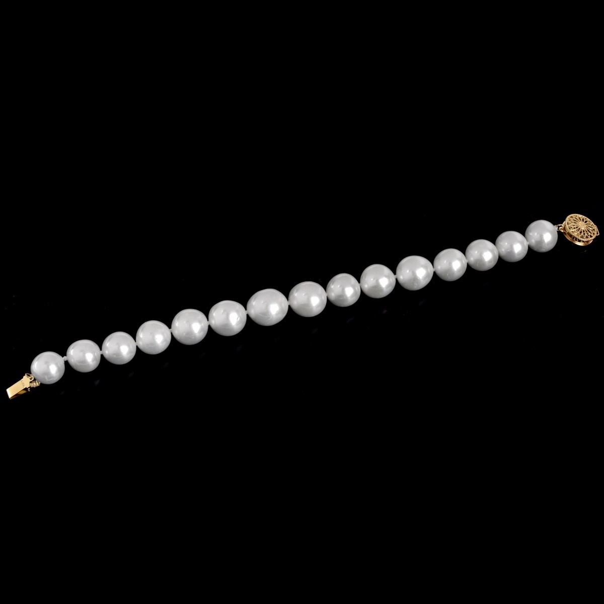 South Sea Pearl Necklace and Bracelet