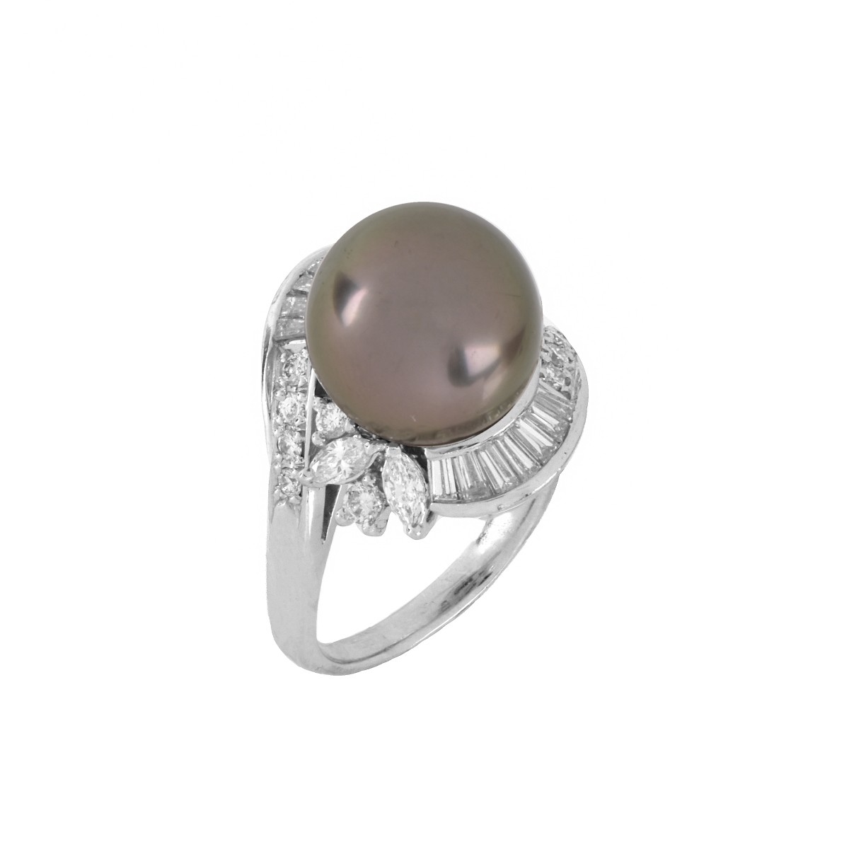 Pearl, Diamond and Platinum Ring