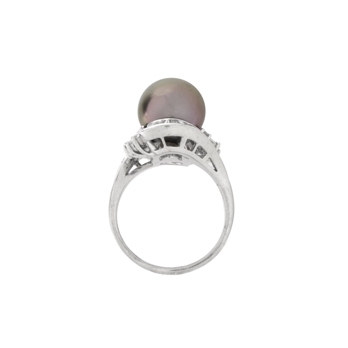 Pearl, Diamond and Platinum Ring