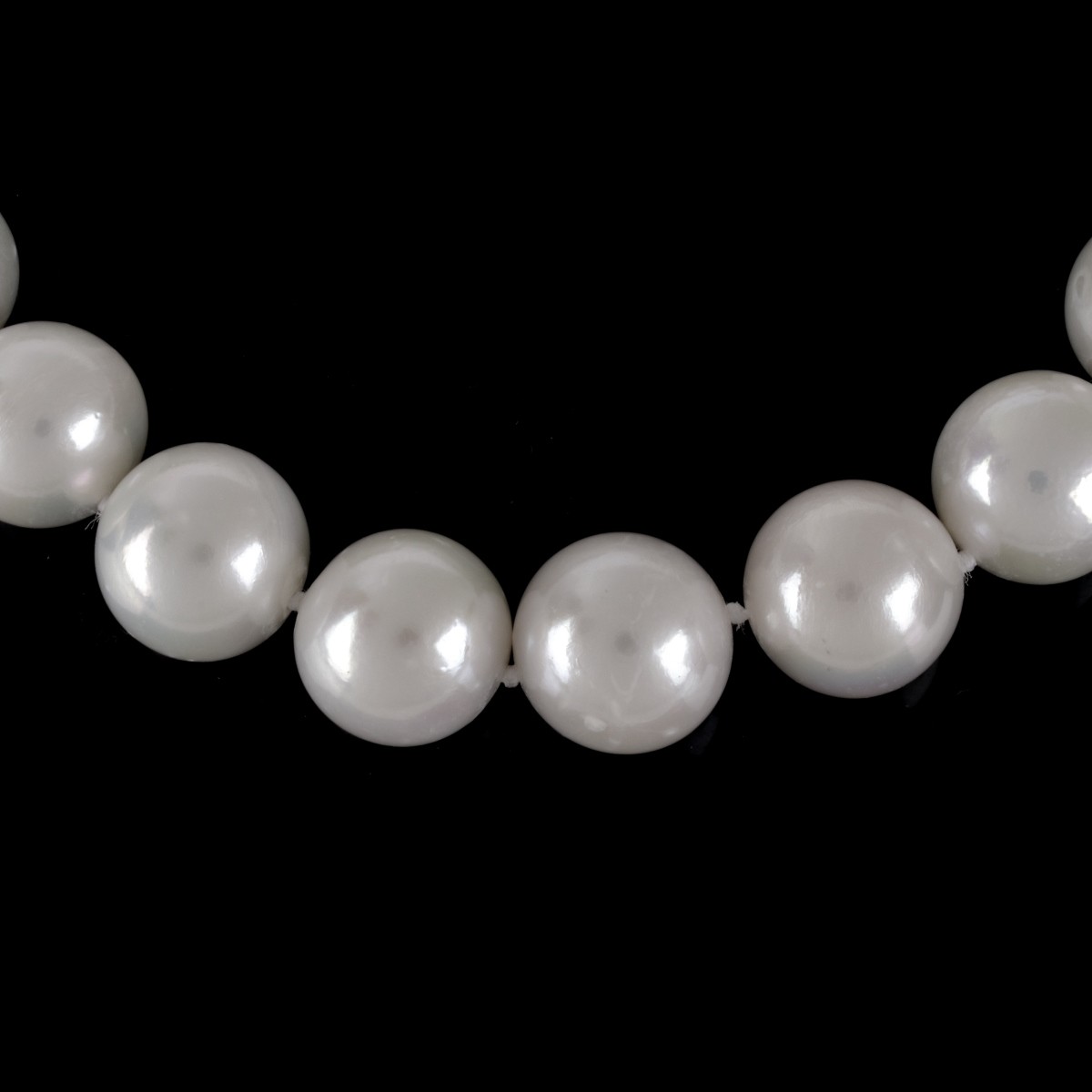 South Sea Pearl Necklace and Bracelet