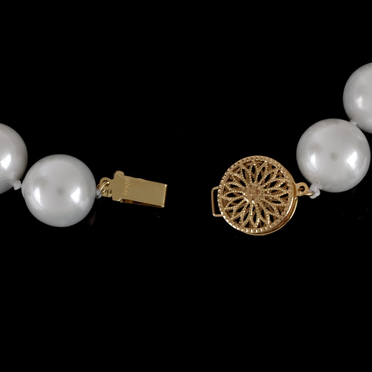 South Sea Pearl Necklace and Bracelet