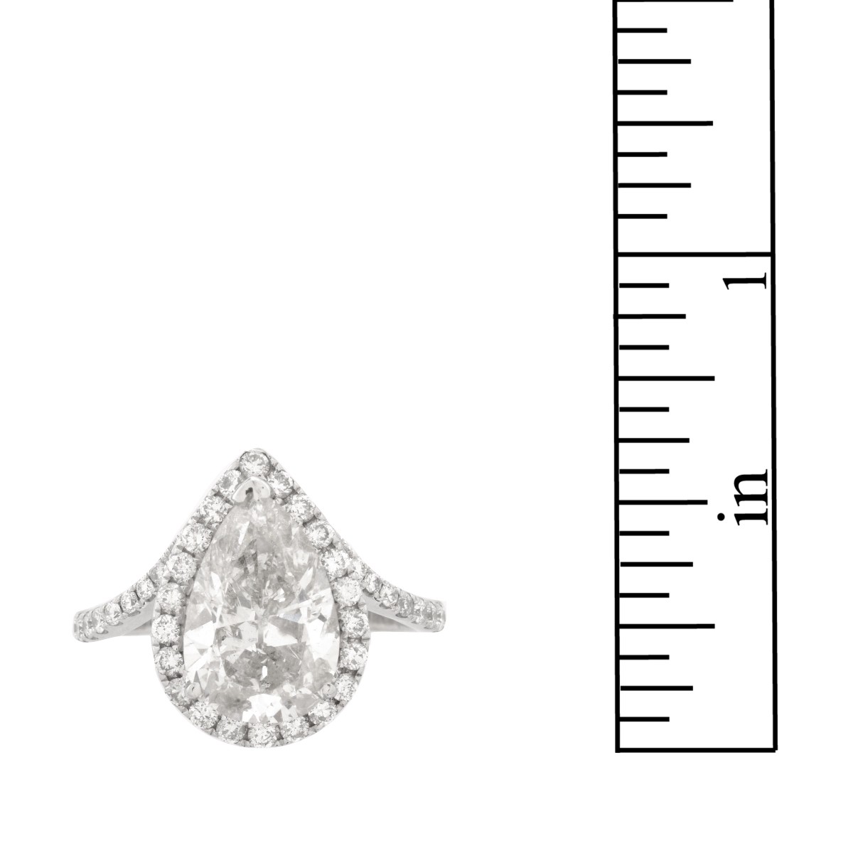 Diamond and 18K Ring