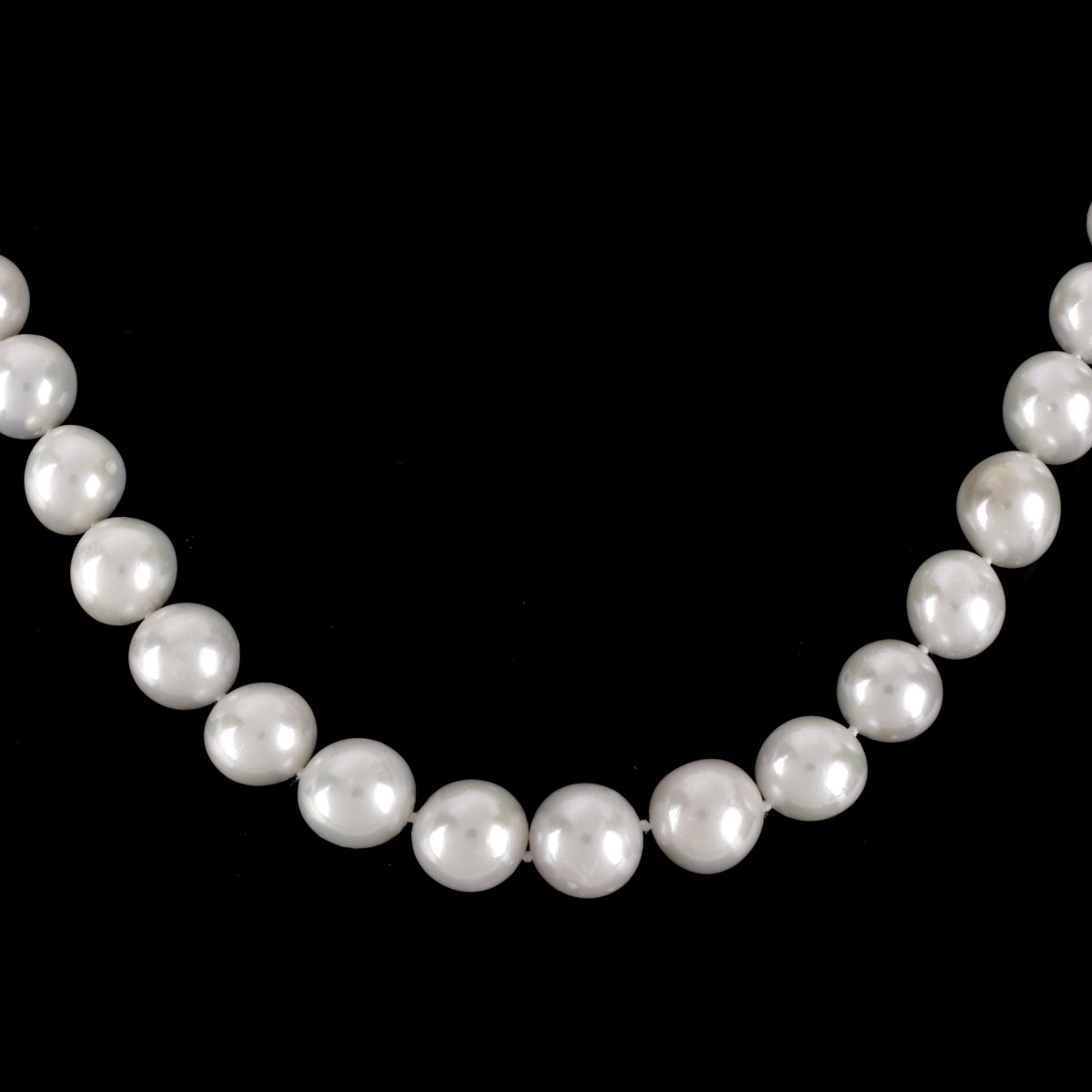 South Sea Pearl Necklace and Bracelet