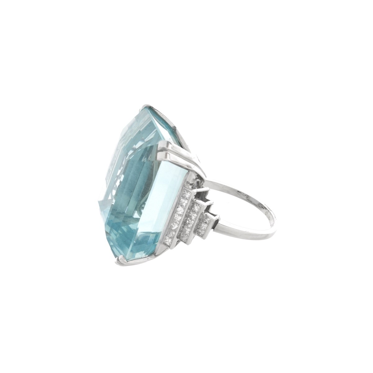 Aquamarine, Diamond and Platinum Ring