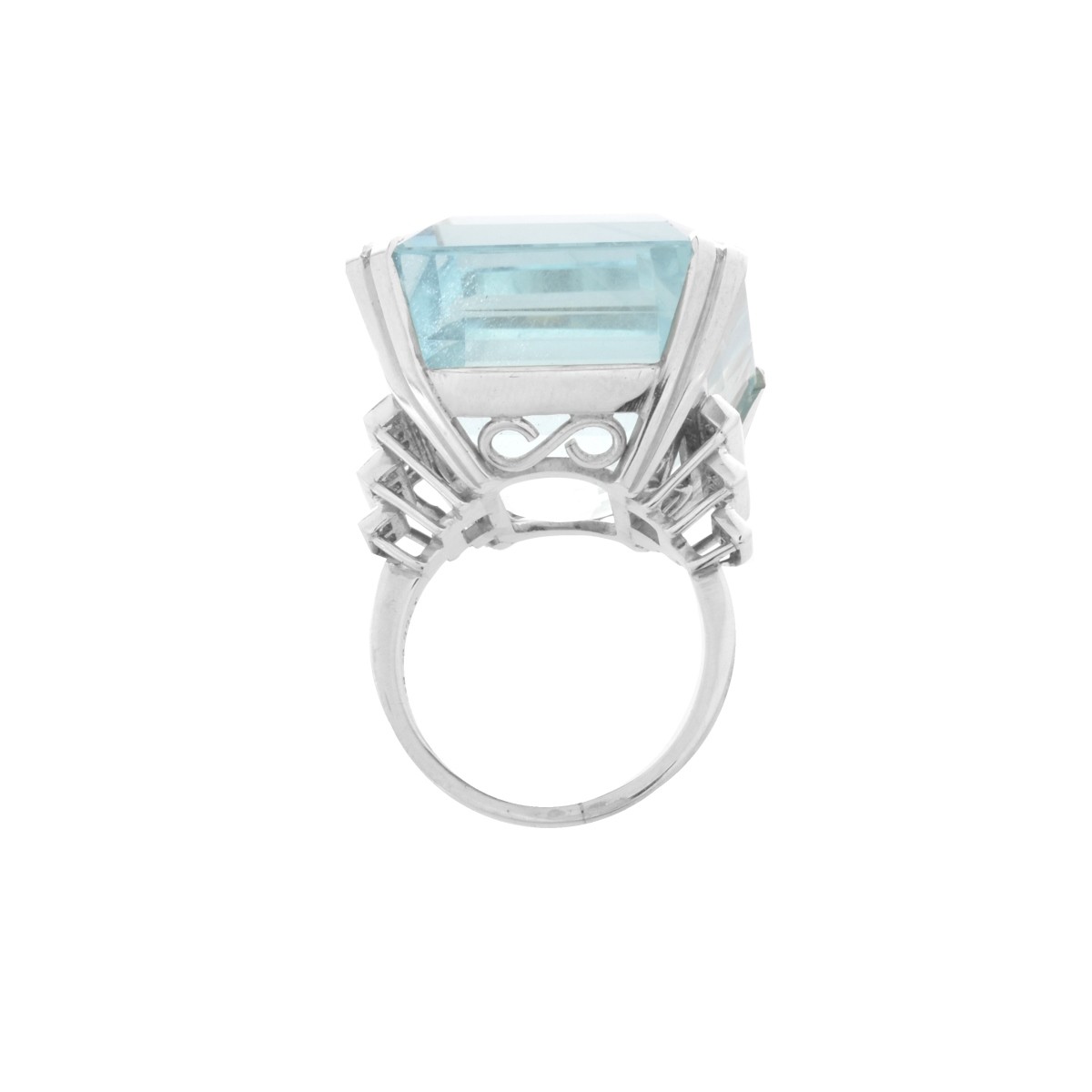 Aquamarine, Diamond and Platinum Ring