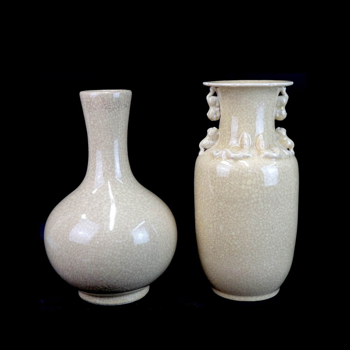 (2) Chinese Style Vases