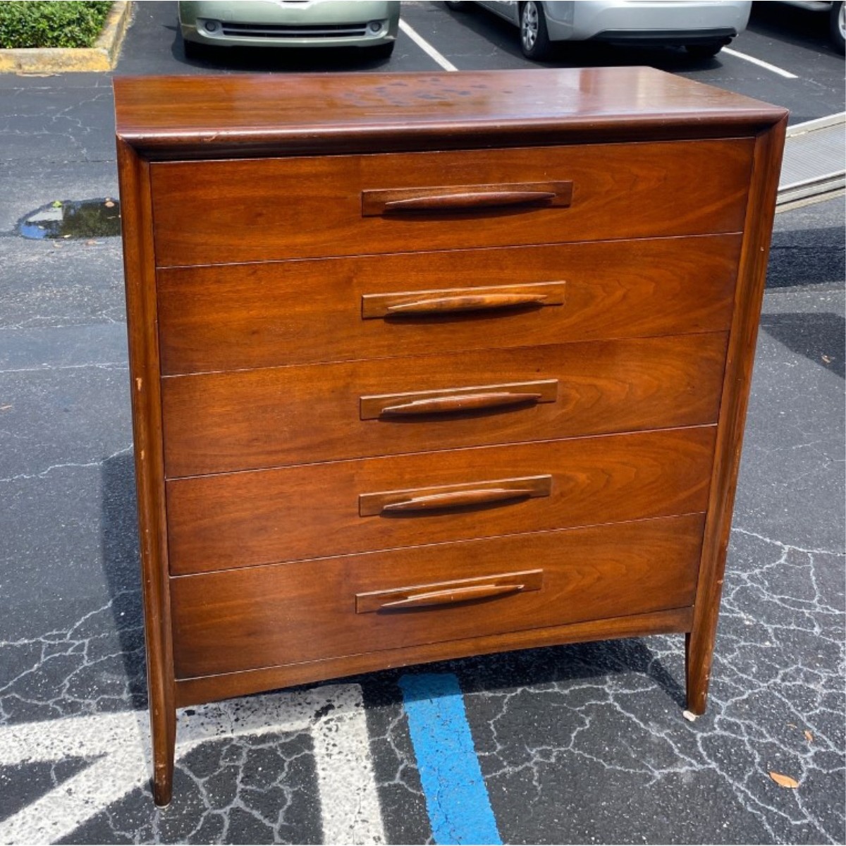 Broyhill Premier Chest of Drawers