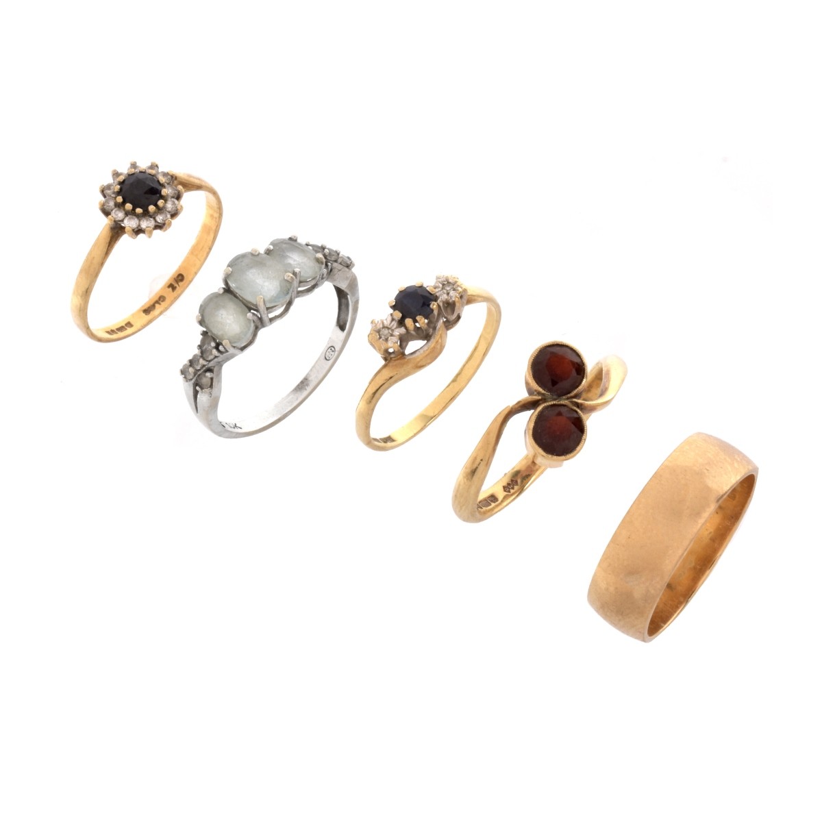 Five Vintage Gold Rings