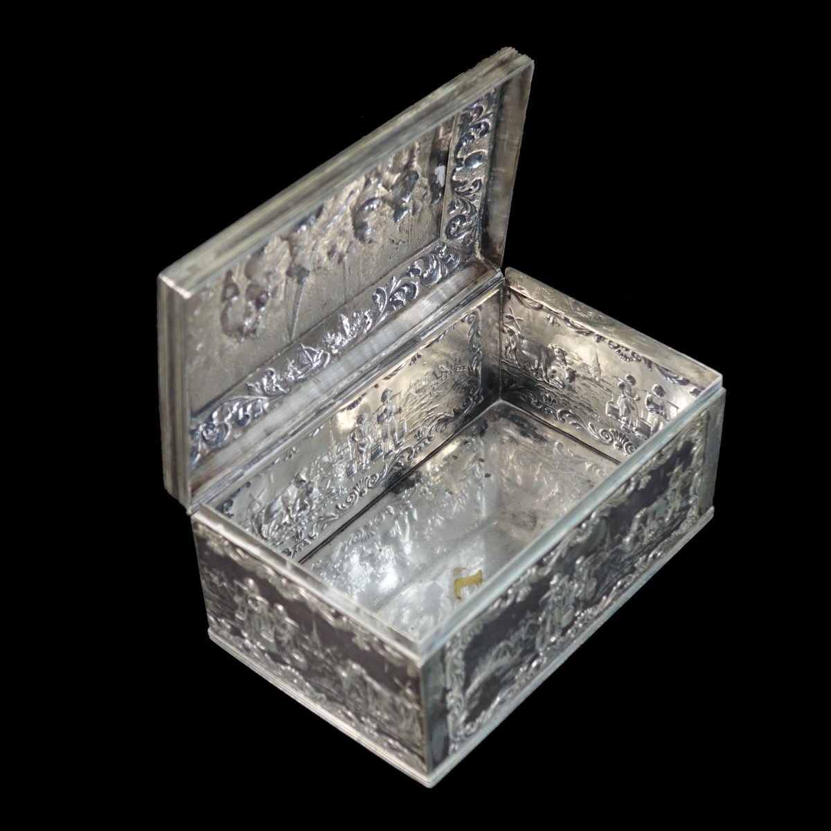 Antique Dutch 833 Silver Box