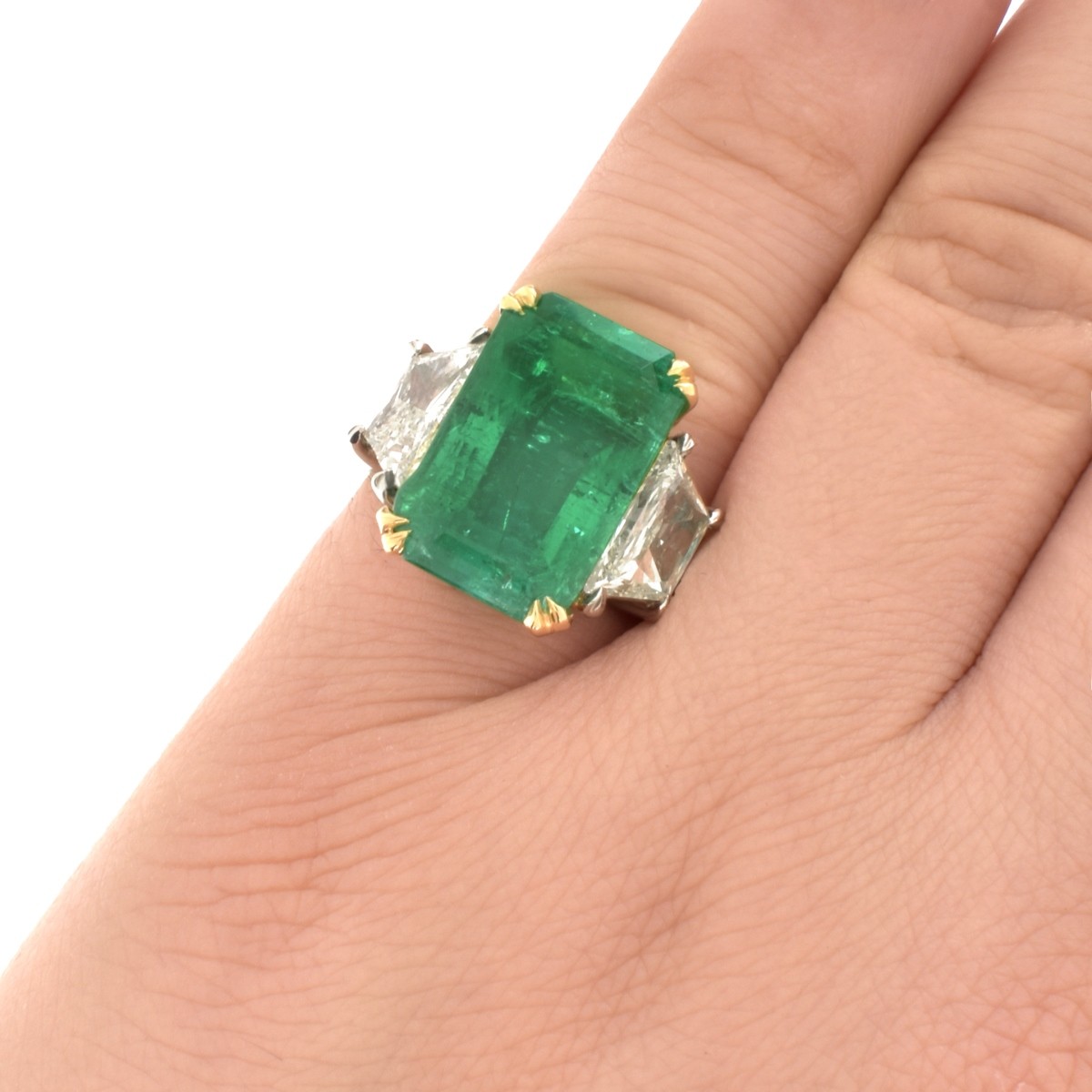 AGL Emerald, Diamond and 14K Ring