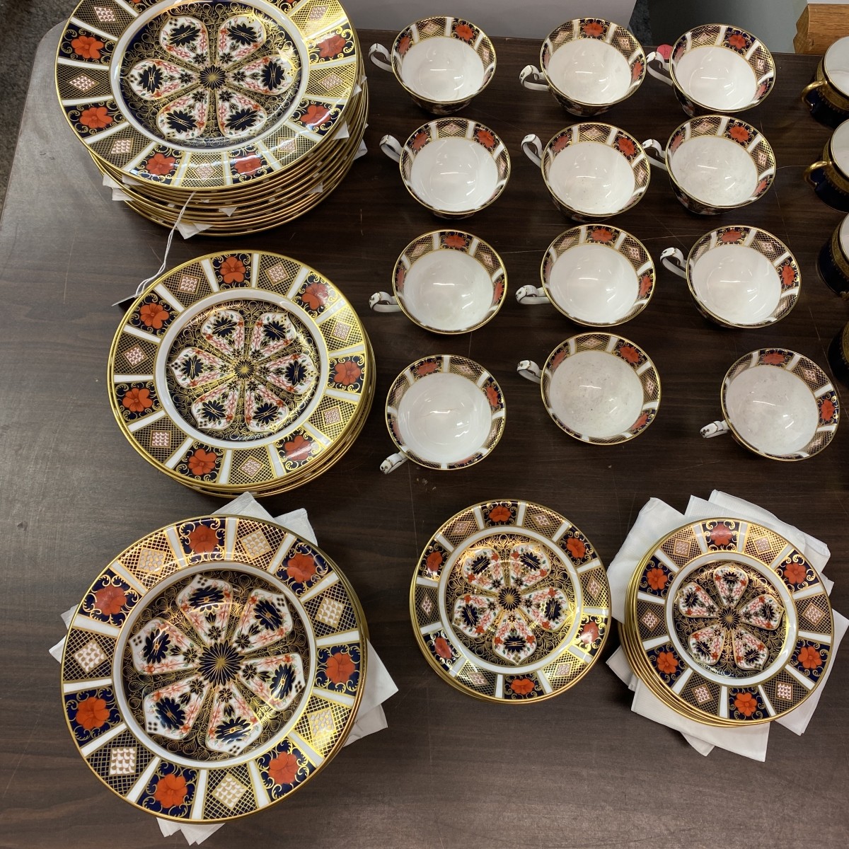 (61) Pc. Royal Crown Derby "Imari" Service