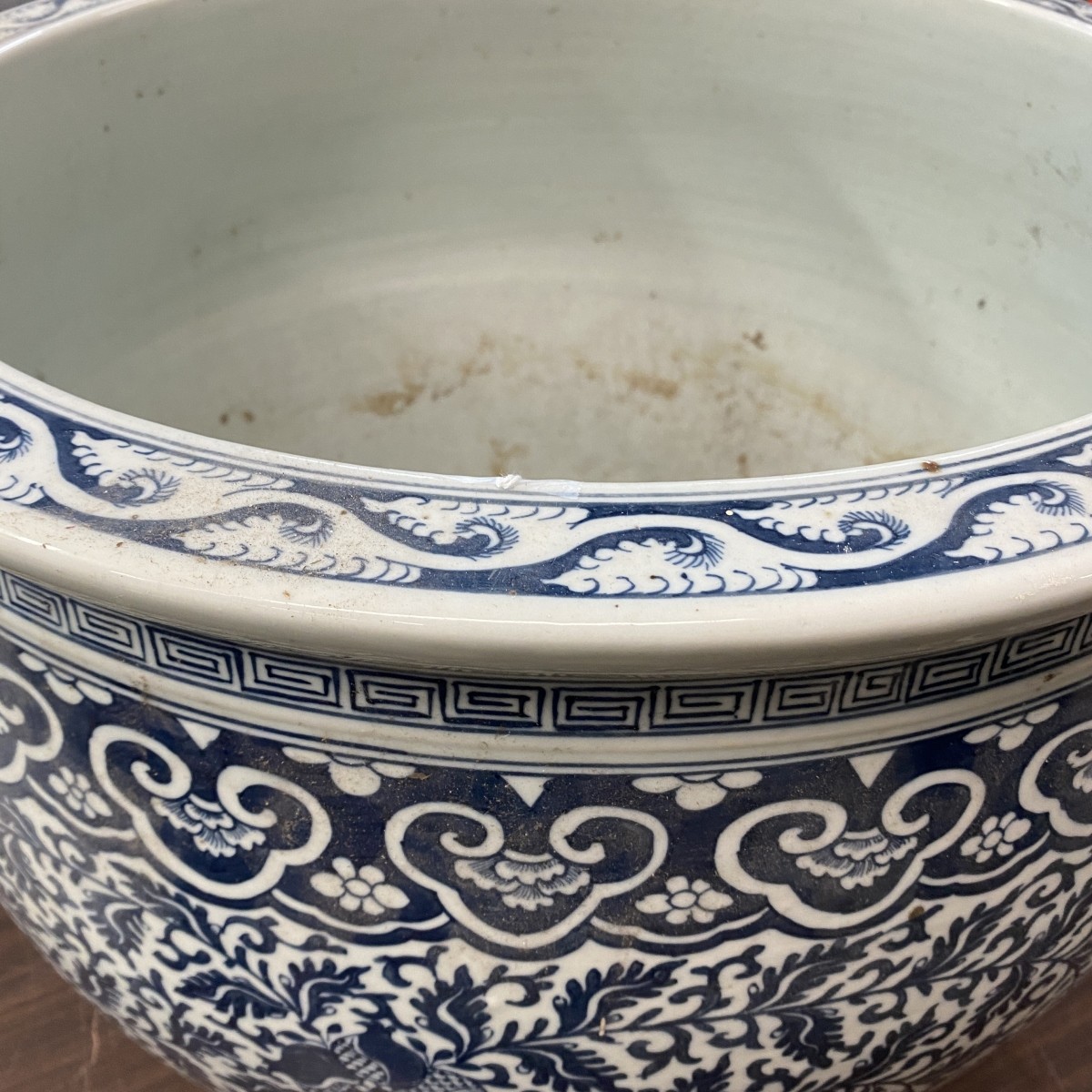 Large Chinese Qing Style Jardiniere