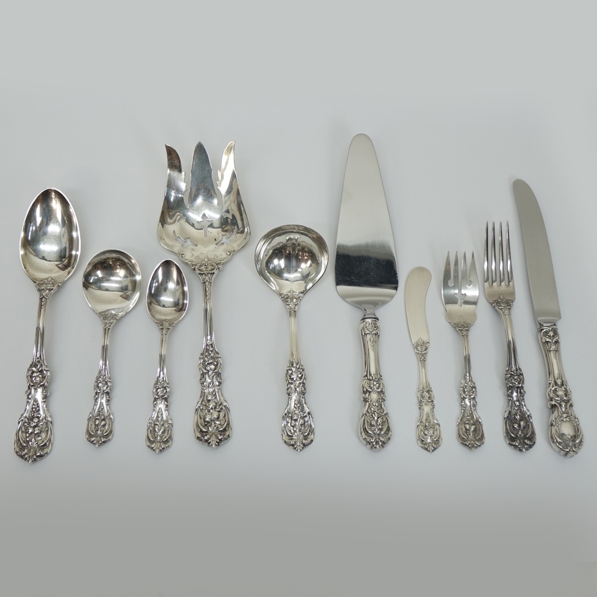 (87) Pc. Reed and Barton "Francis 1st" Flatware