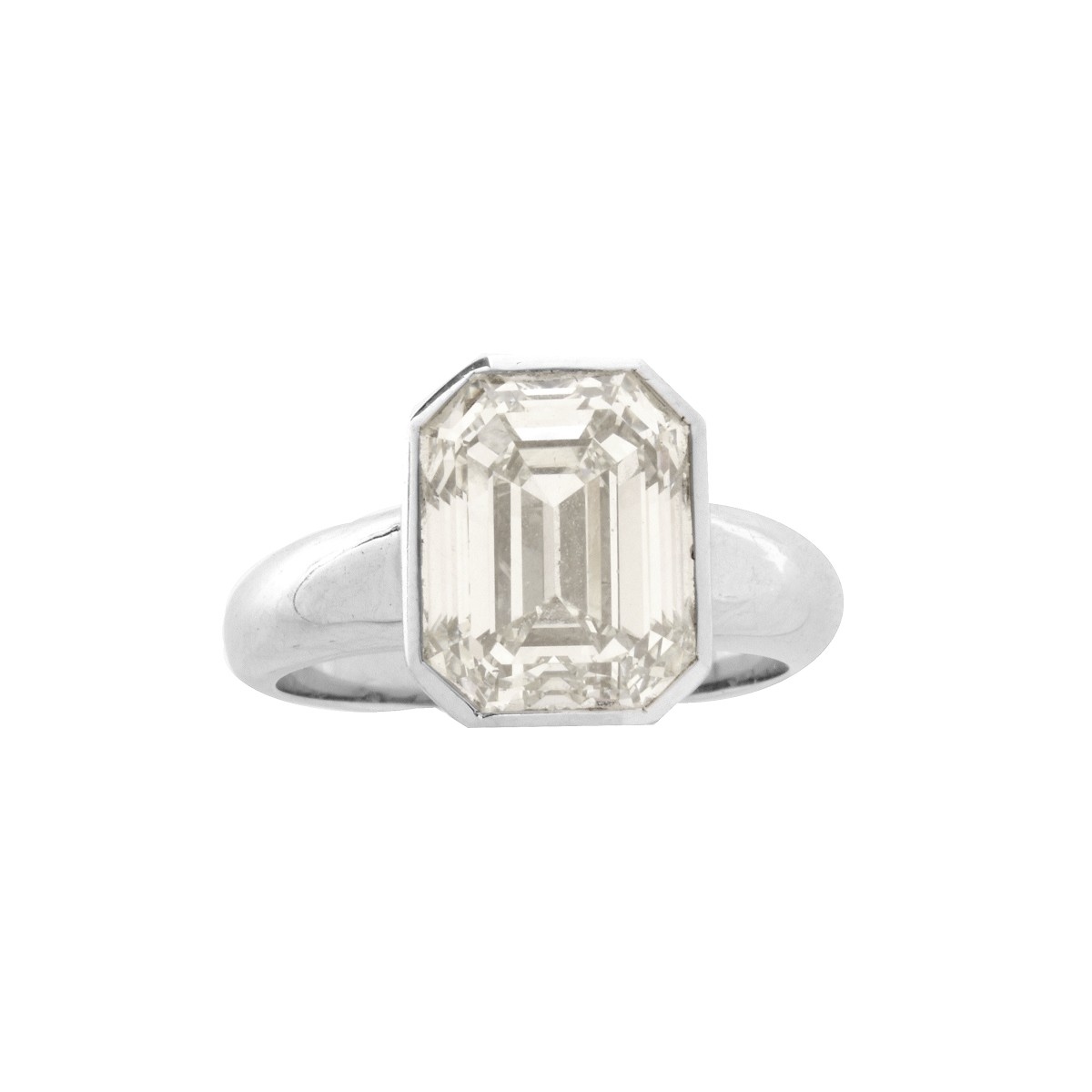 5.08ct Diamond and 18K Engagement Ring