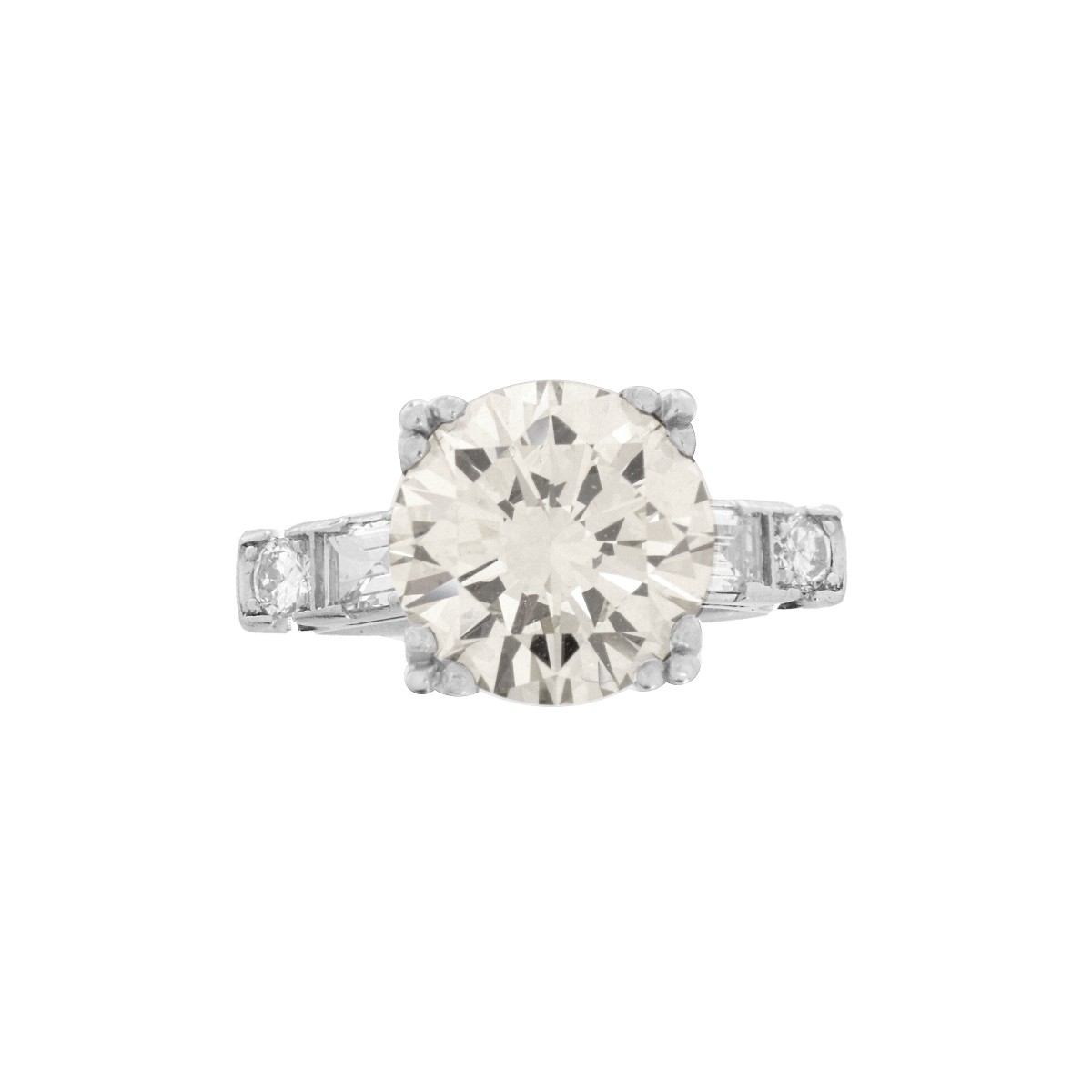 4.38ct Diamond and Platinum Ring