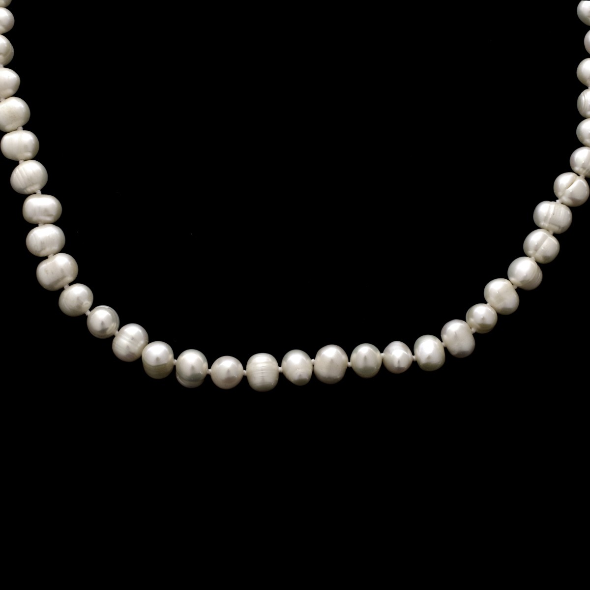 Vintage Pearl Necklace and Bracelet Suite