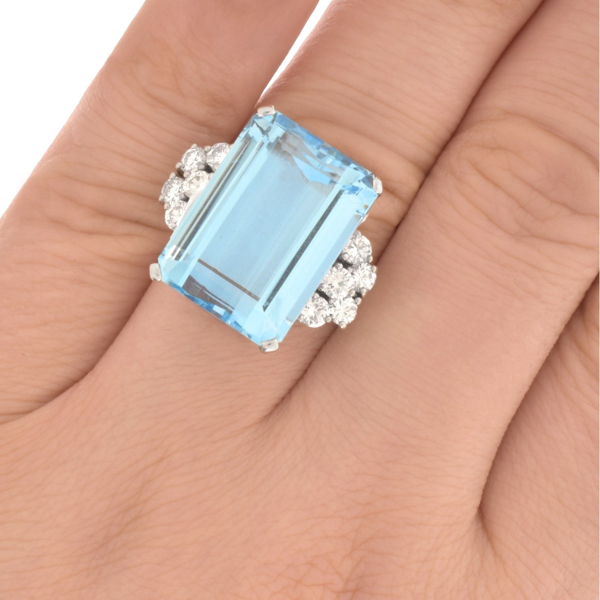 Aquamarine, Diamond and 18K Ring