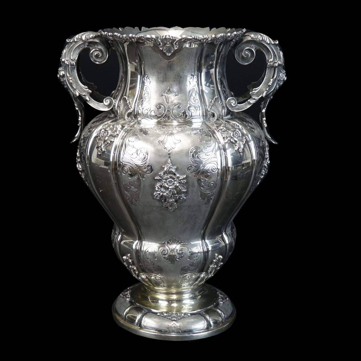 Continental 800 Silver Urn