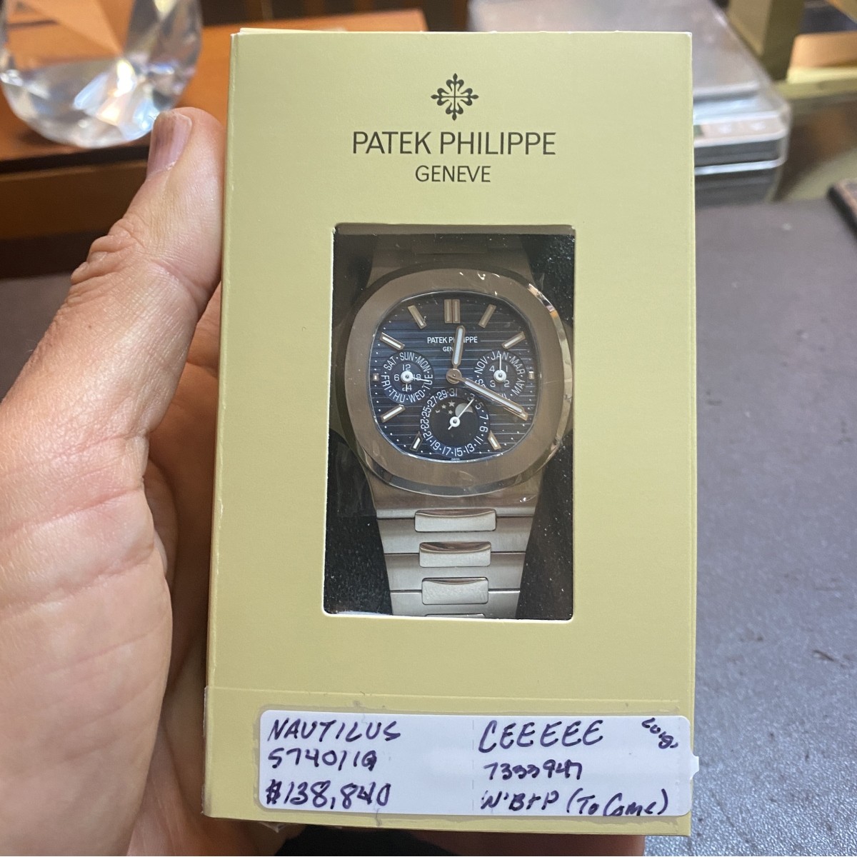 Patek Philippe Nautilus 5740/1G-001