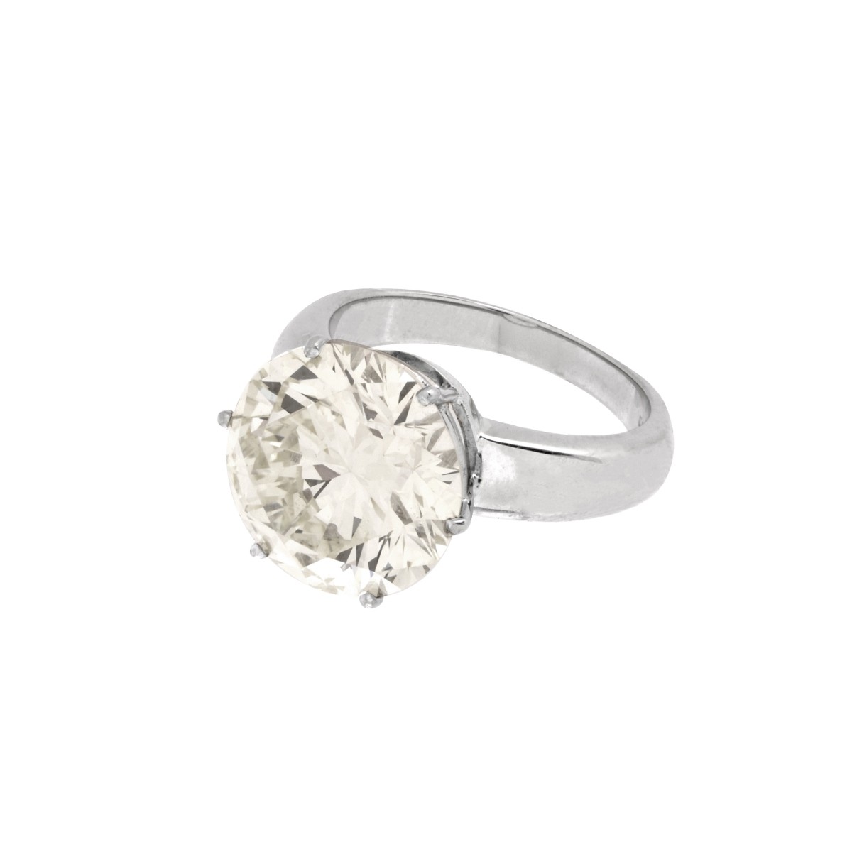 9.39ct Diamond and 18K Ring