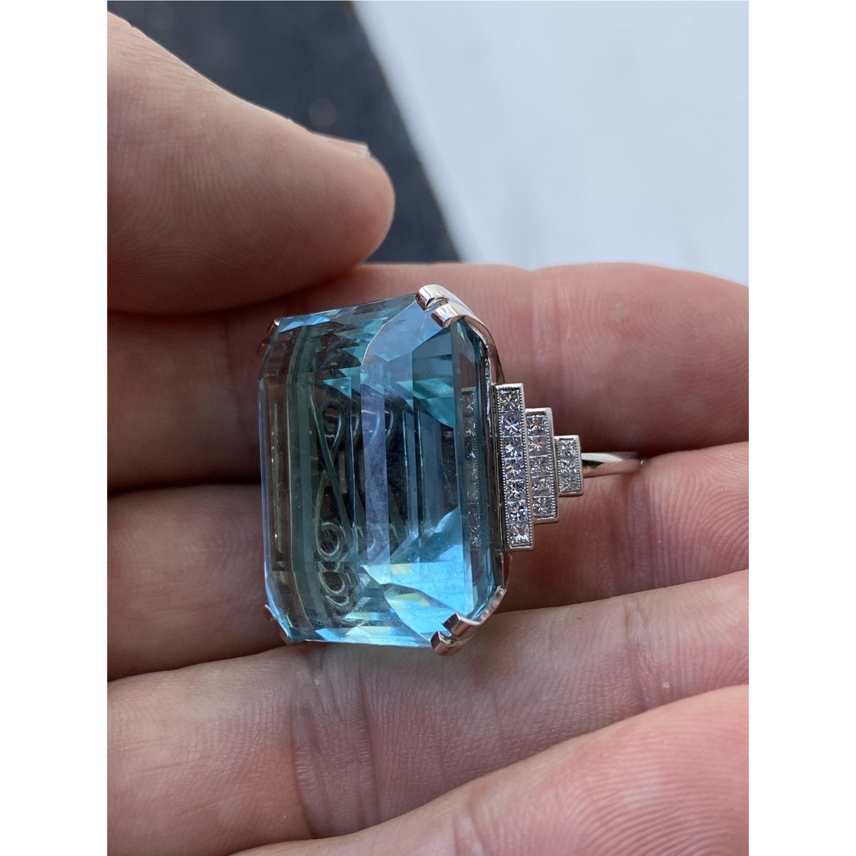 Aquamarine, Diamond and Platinum Ring