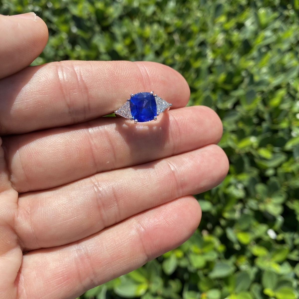 GAL Sapphire, Diamond and Platinum Ring