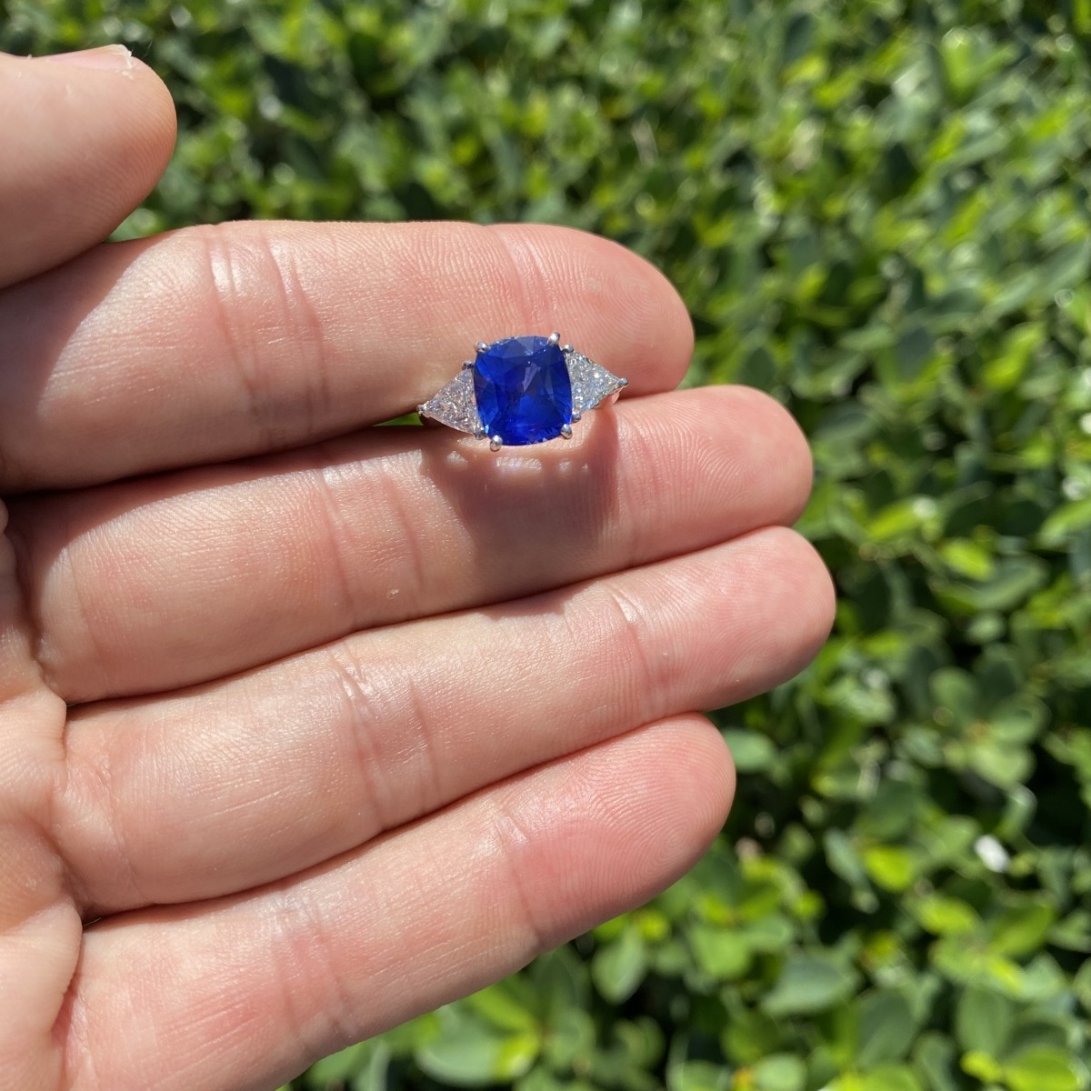 GAL Sapphire, Diamond and Platinum Ring