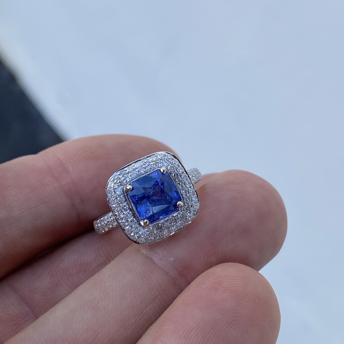 Sapphire, Diamond and 18K Ring