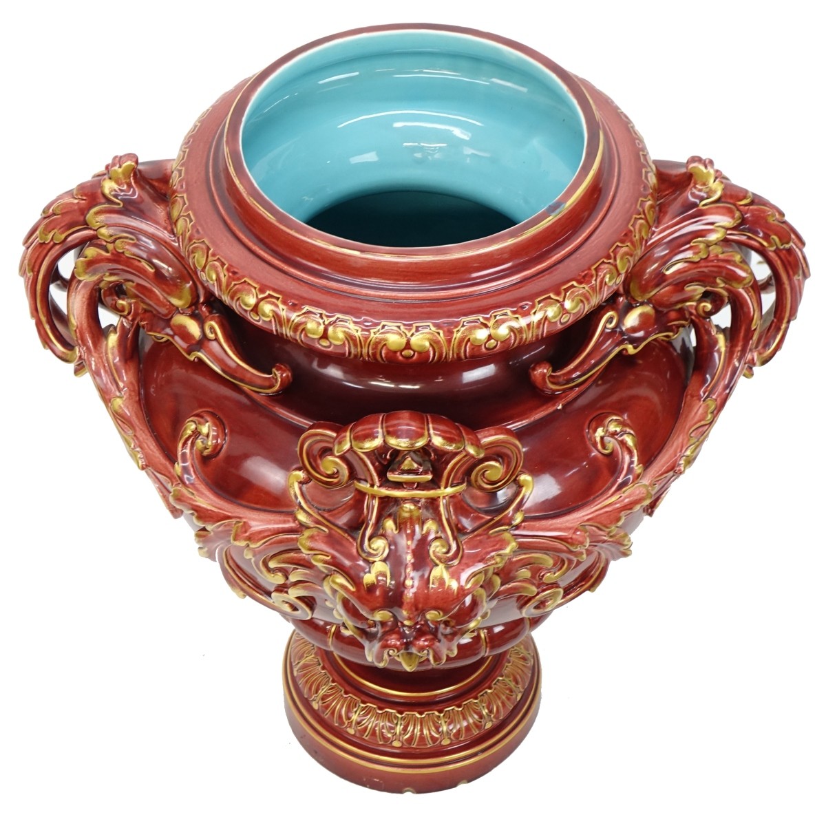 Sarreguemines Majolica Pottery Urn