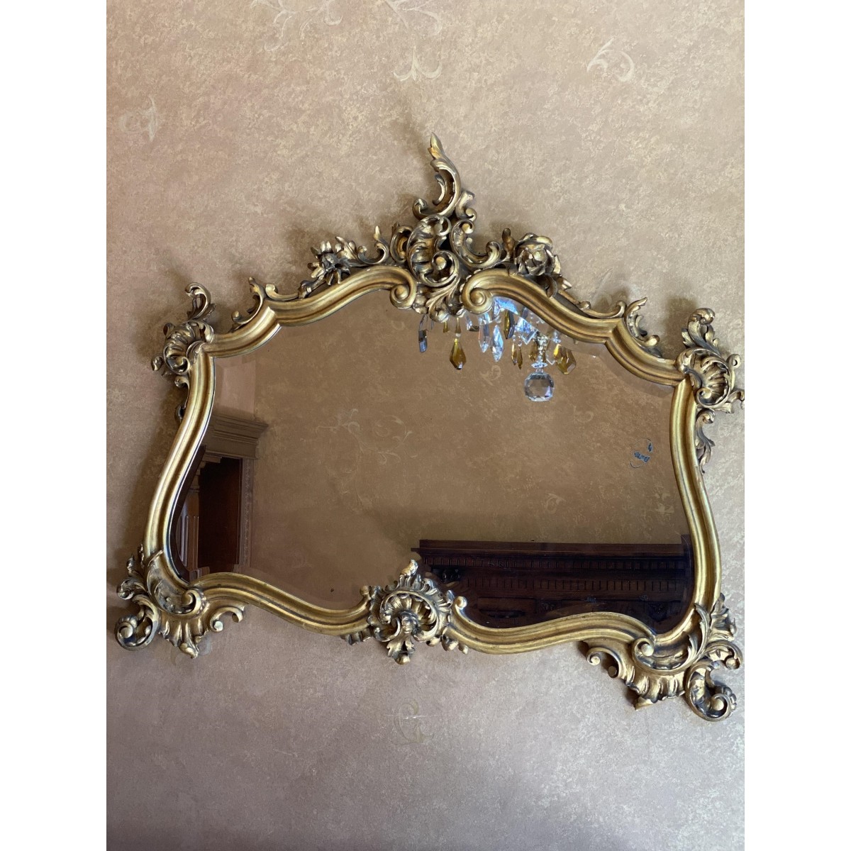 Antique Louis XV Style Giltwood Mirror