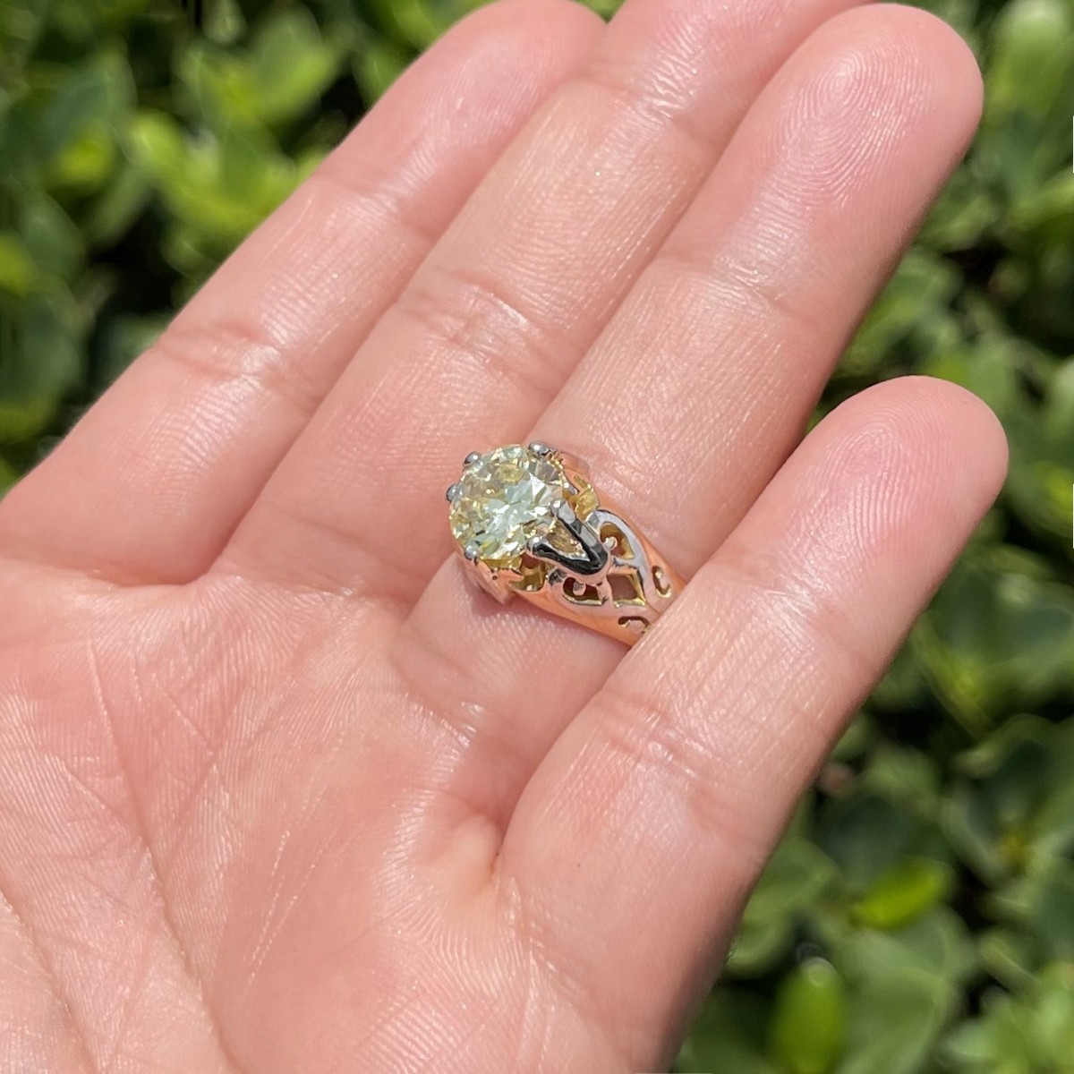 Man's Fancy Yellow Diamond Ring