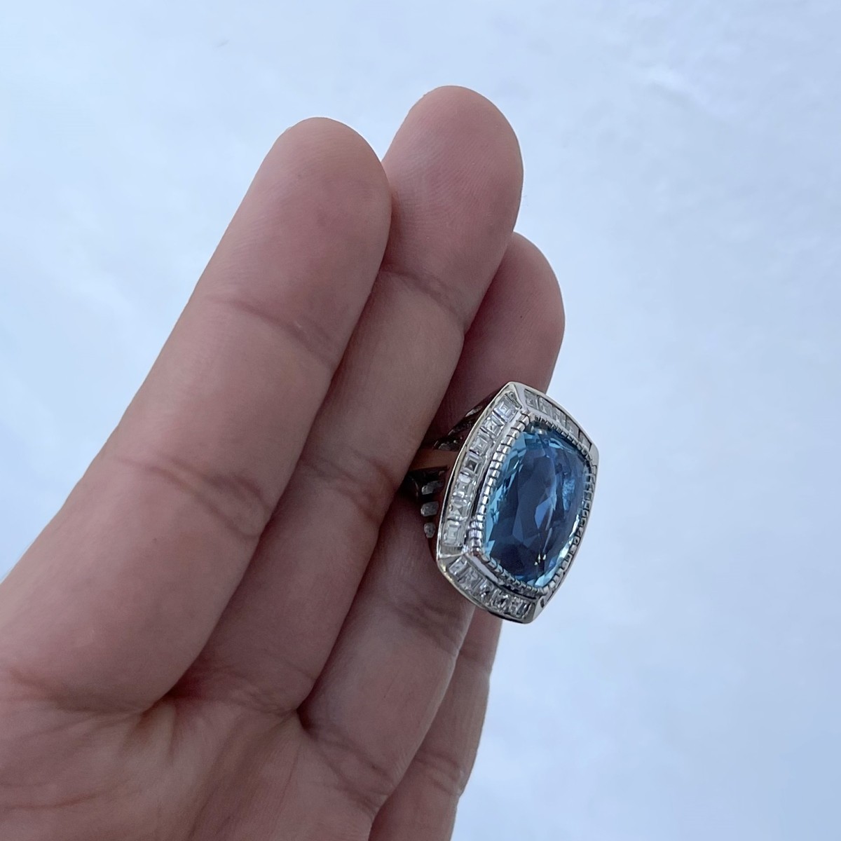 Aquamarine, Diamond and 18K Ring