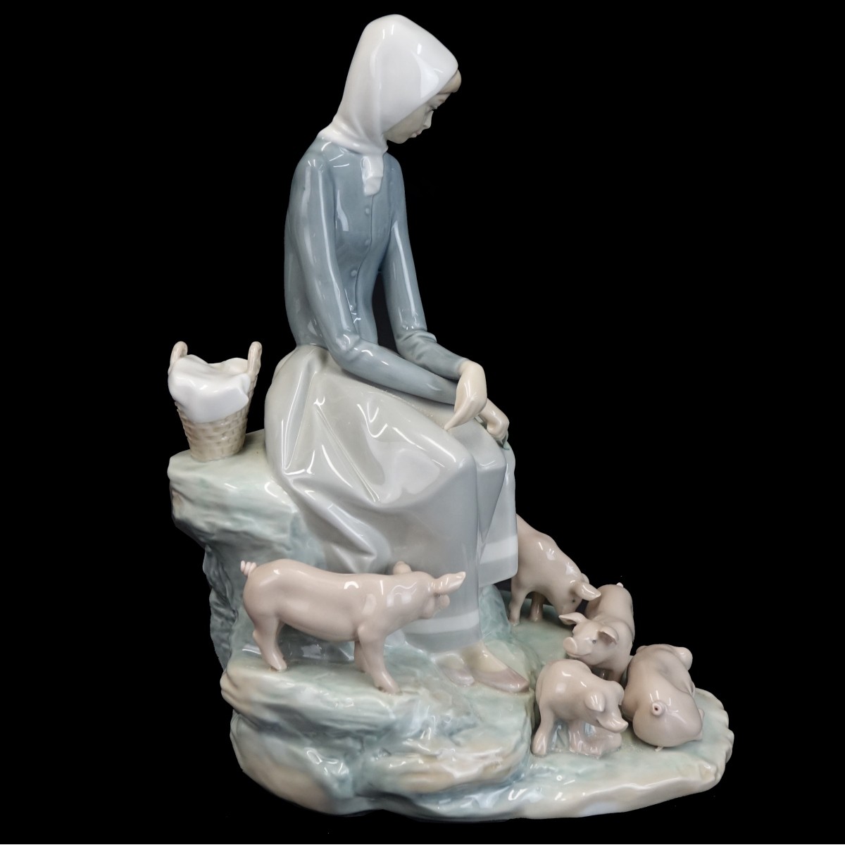 Lladro Figurine