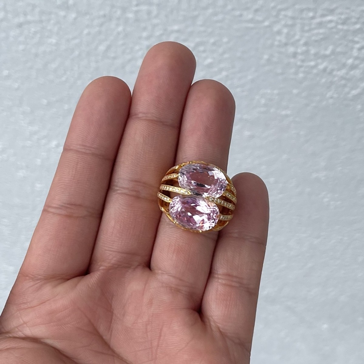 Kunzite, Diamond and 18K Ring