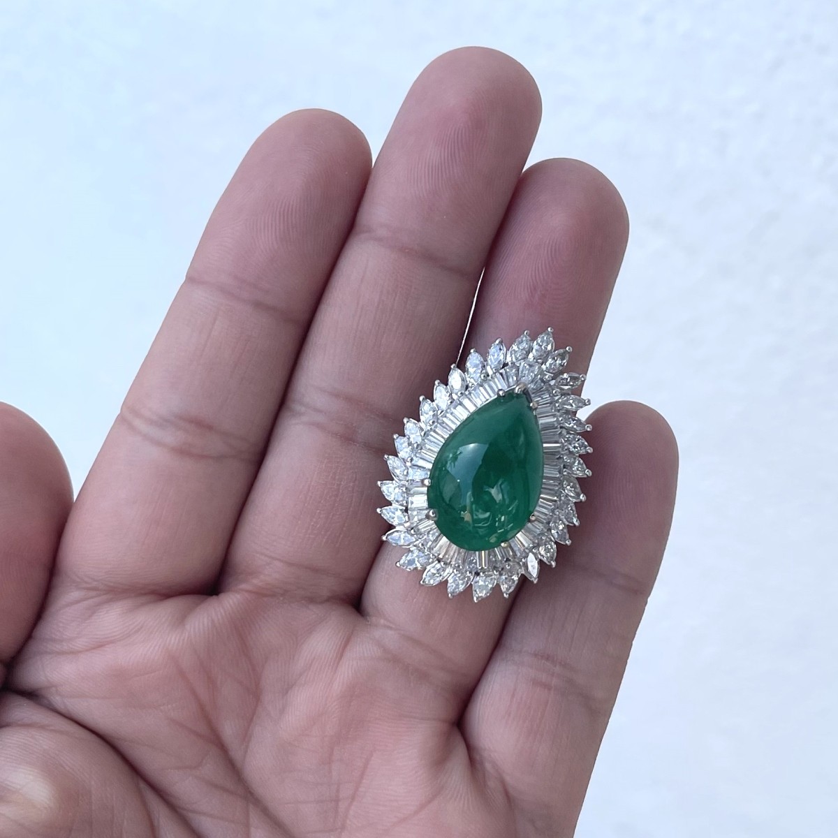 Emerald, Diamond and Platinum Ring