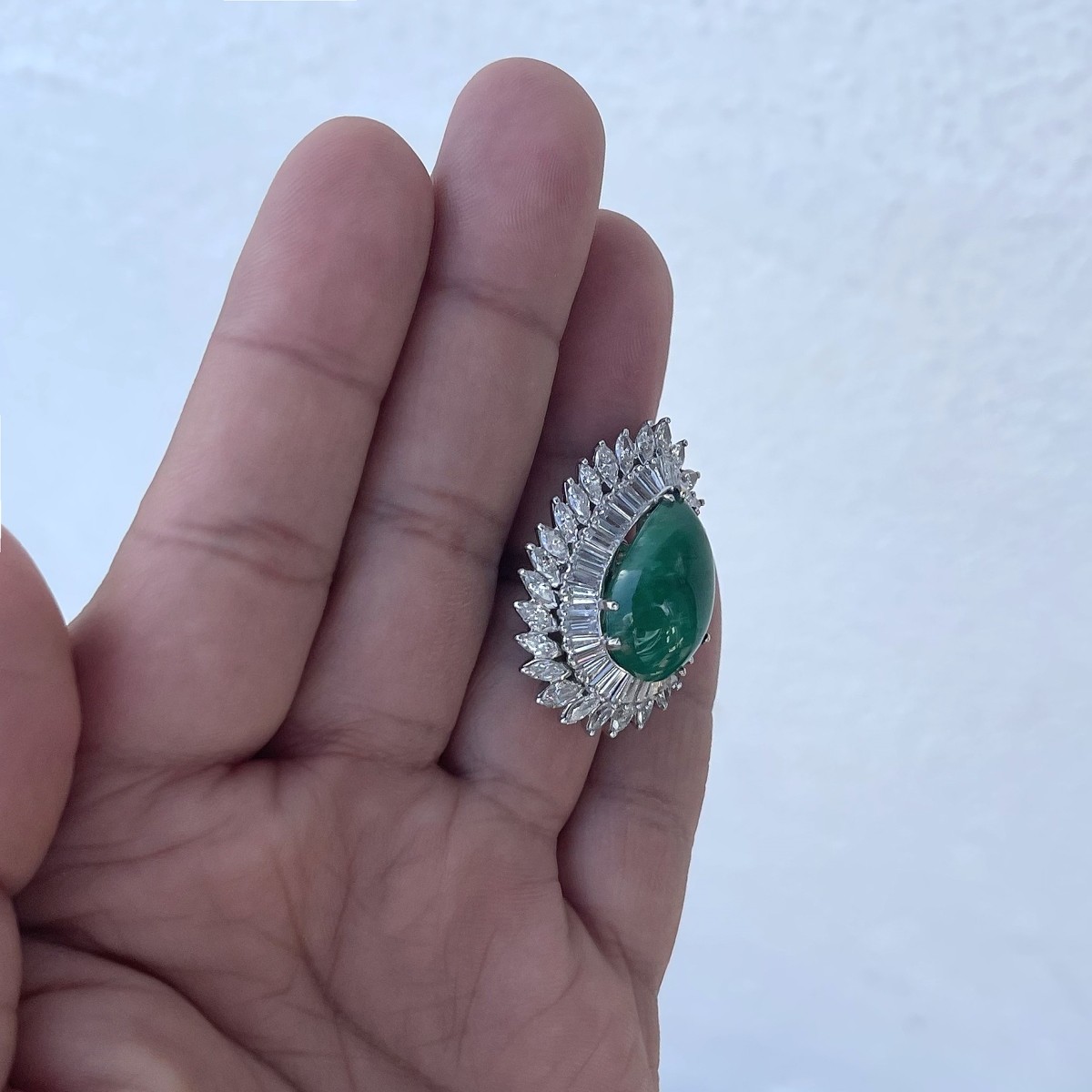 Emerald, Diamond and Platinum Ring